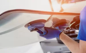 Zamena autostakala Auto Glass Beograd