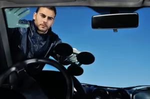 Zamena autostakala Auto Glass Beograd